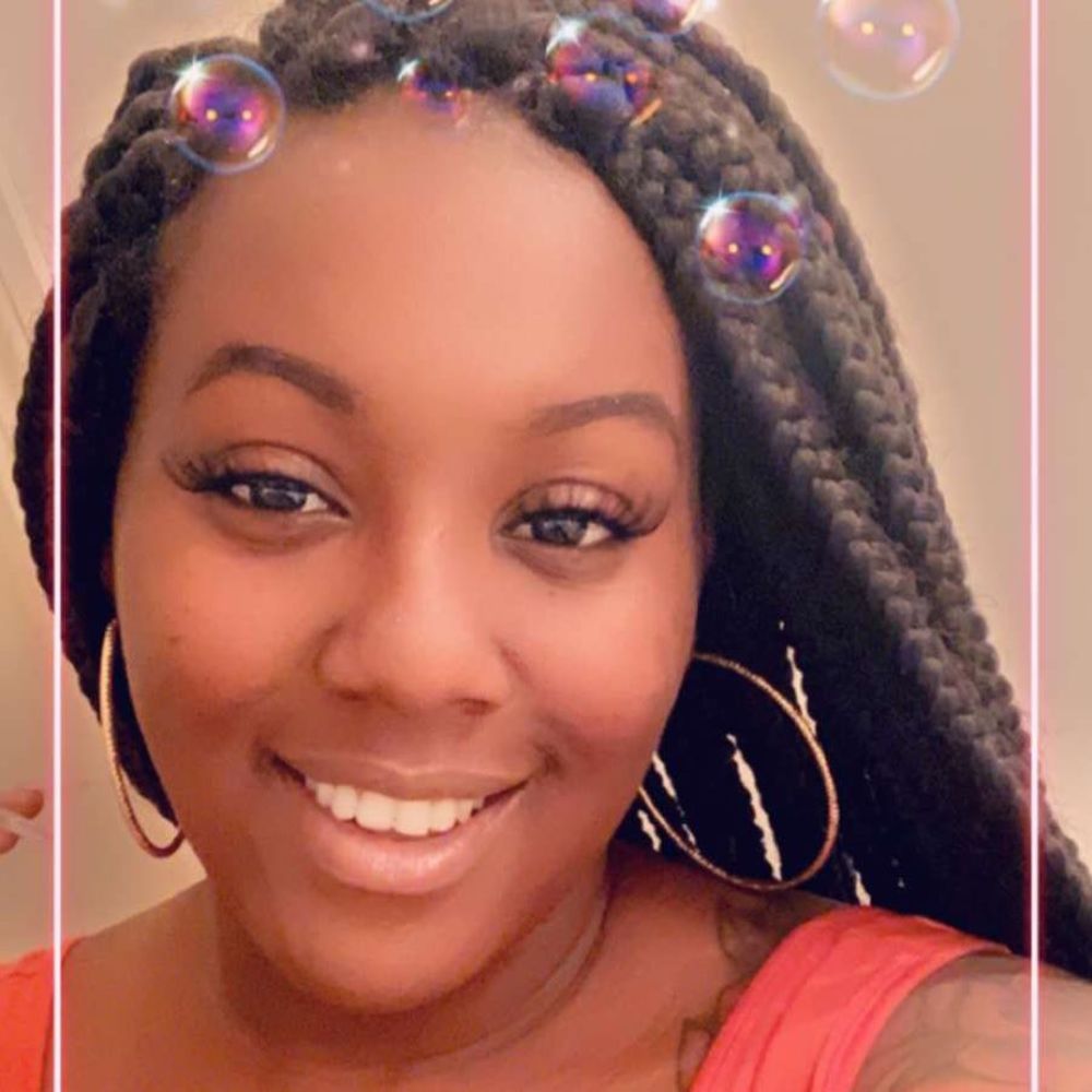 Meet your Posher, Shayla